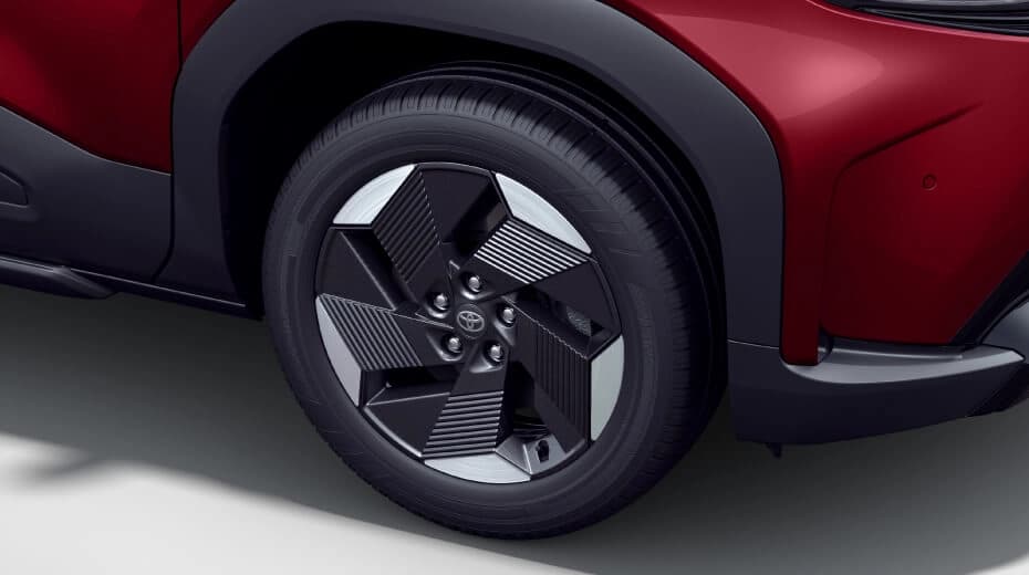 Toyota Urban Cruiser Ebella exterior 2